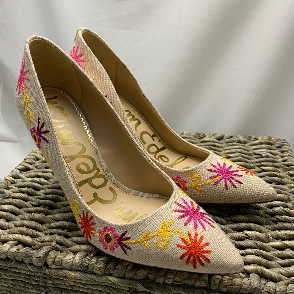 NWOT Sam Edelman Hazel Pointed Toe Heels - Size 8
